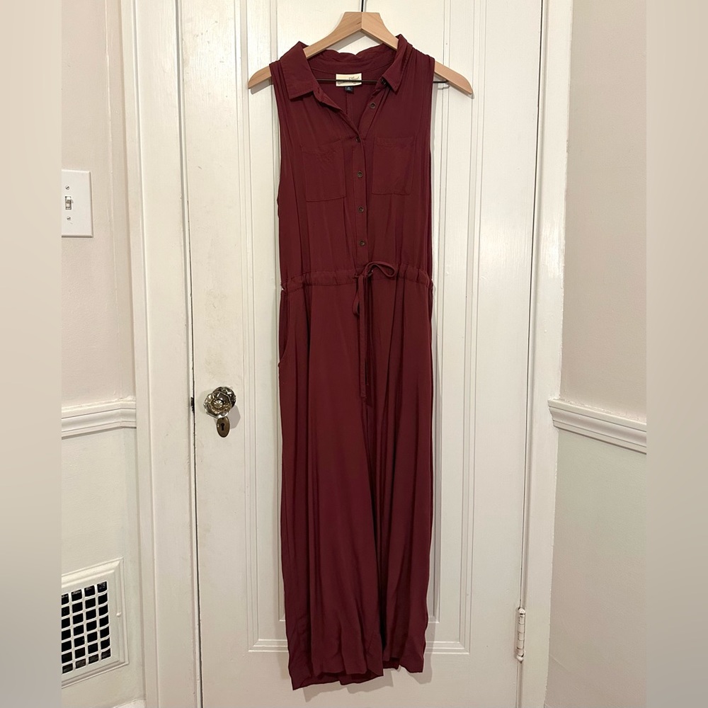 Red cropped jumpsuit with pockets